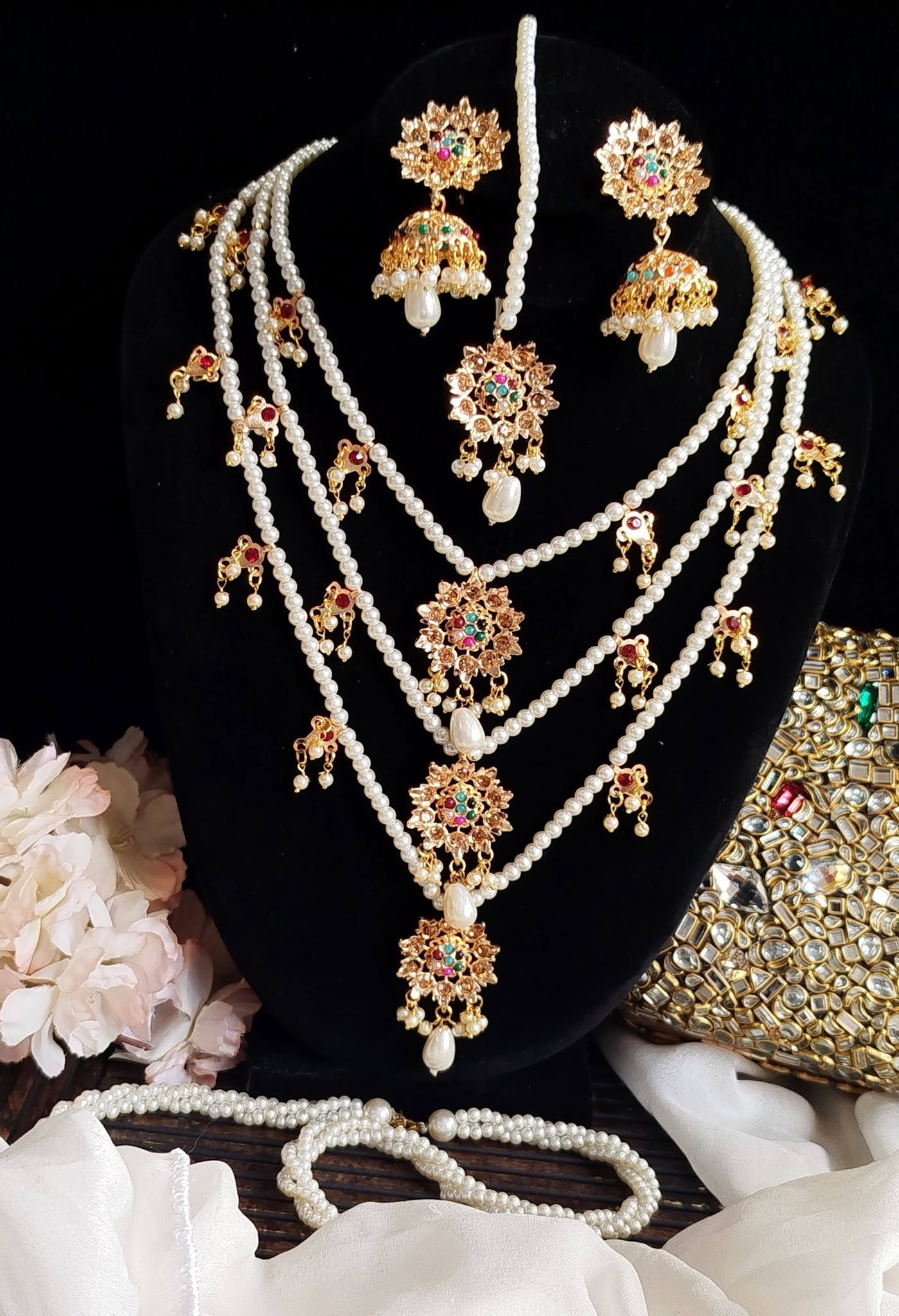 Hyderabadi 3 Layers Set with Jhumki & Tikka