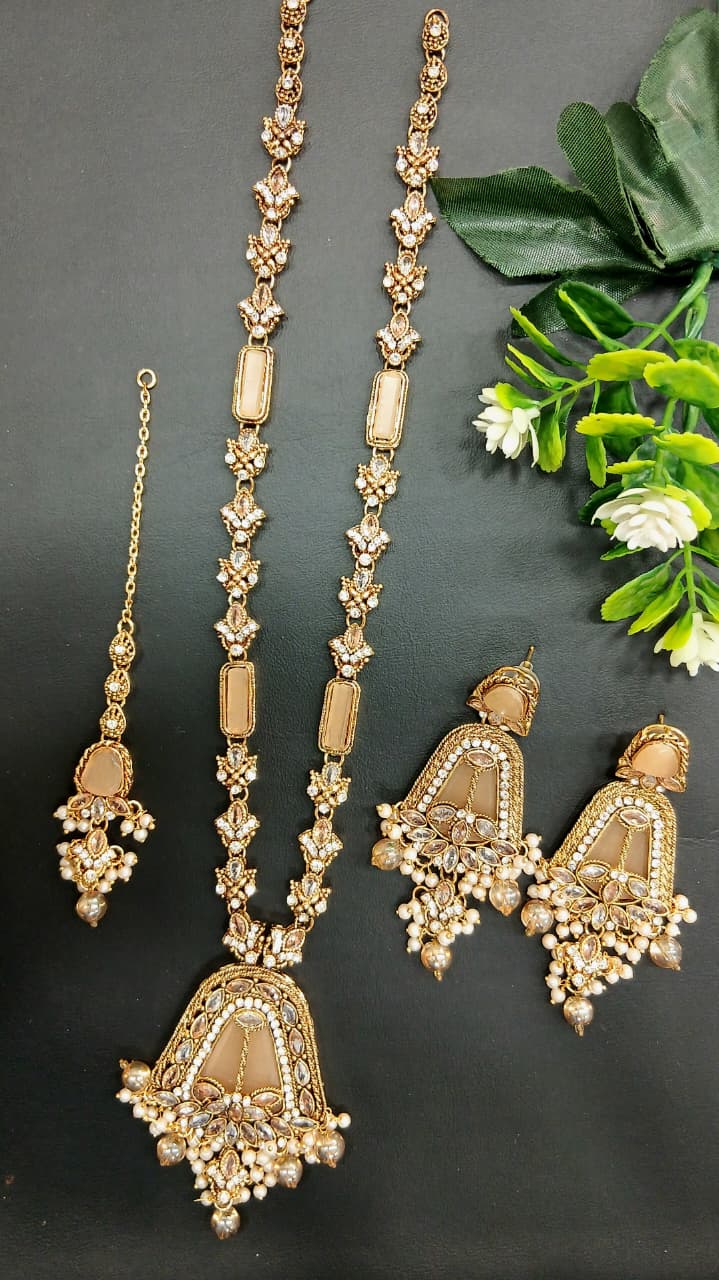 Ruby Elegance malaSet - Image 12