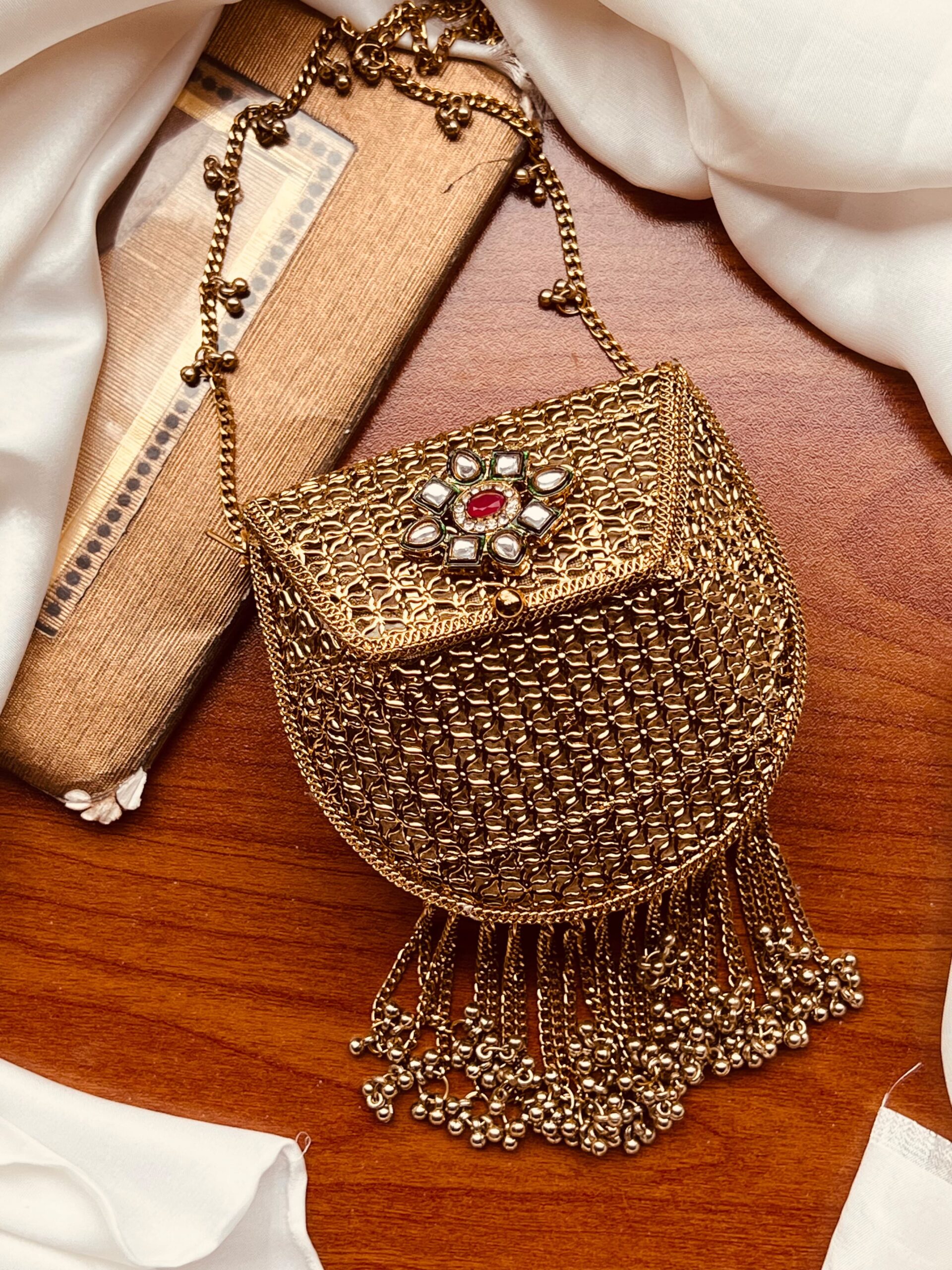 New kashmiri clutch - Image 6