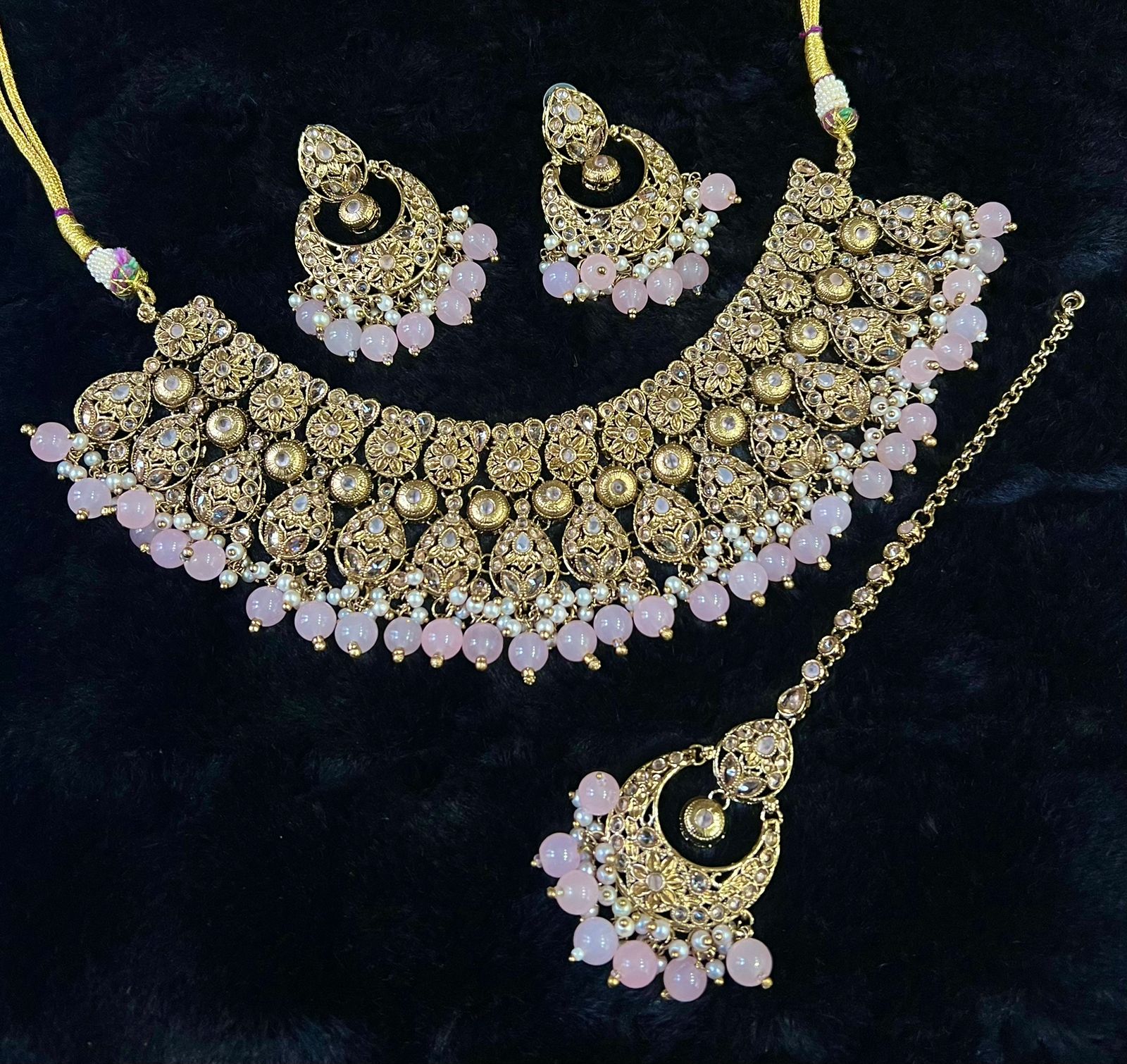 Kundan heavy bridal set - Image 6